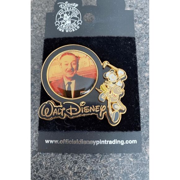 Vintage Disney Walt Disney & Mickey trading pin 2002 - Picture 3 of 8